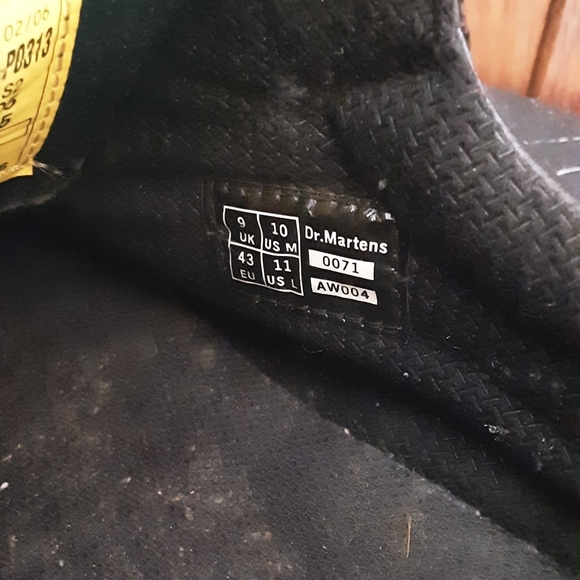 Dr. Martens - Picture 15 of 15